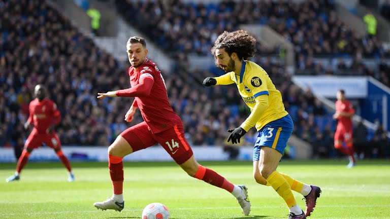 Brighton chơi áp đảo ở những phút đầu trận