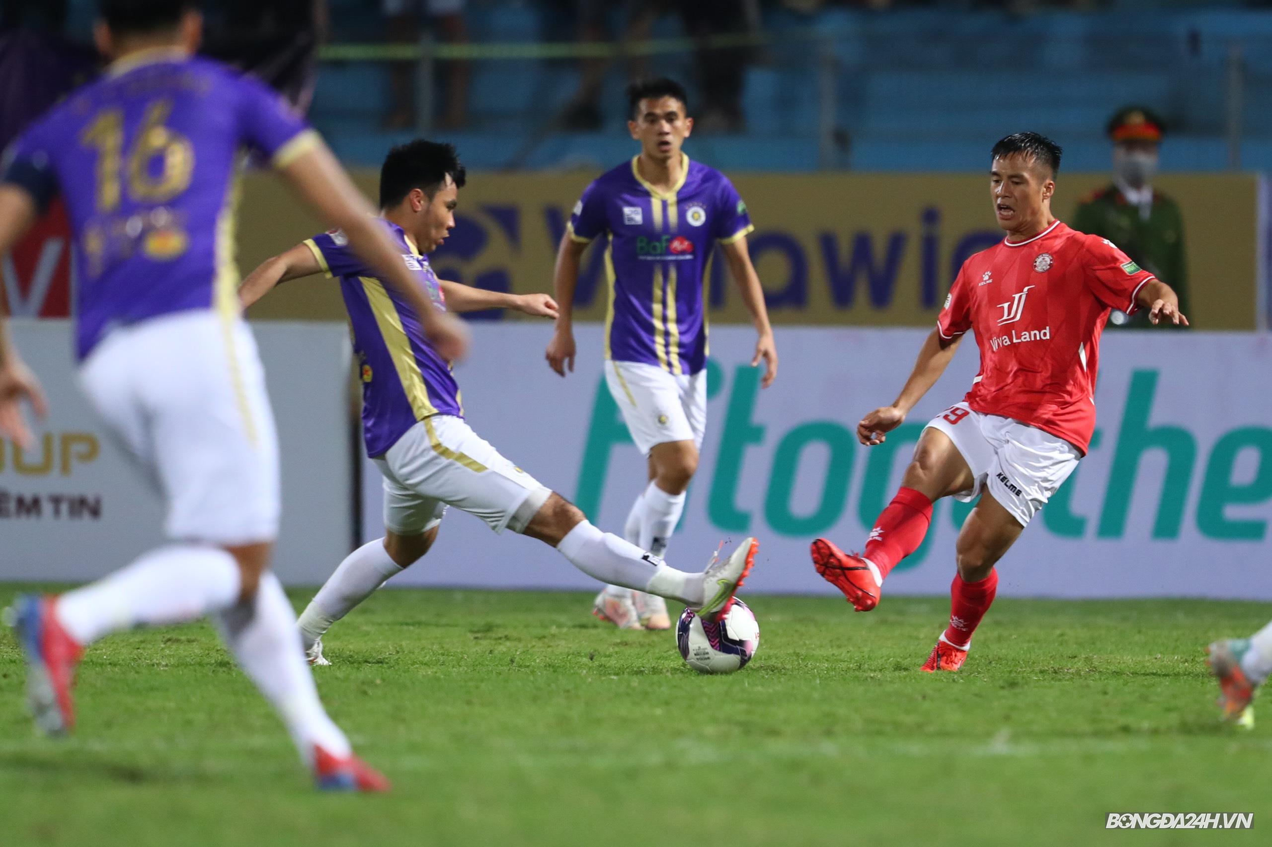 Hà Nội vs Hồ Chí Minh