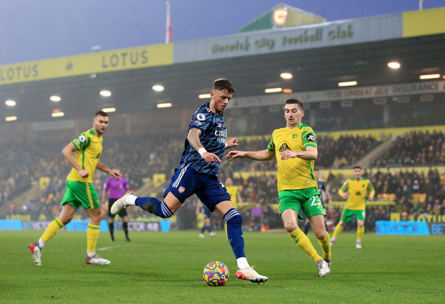 Ben White: Đã đến lúc bom tấn cần được thừa nhận