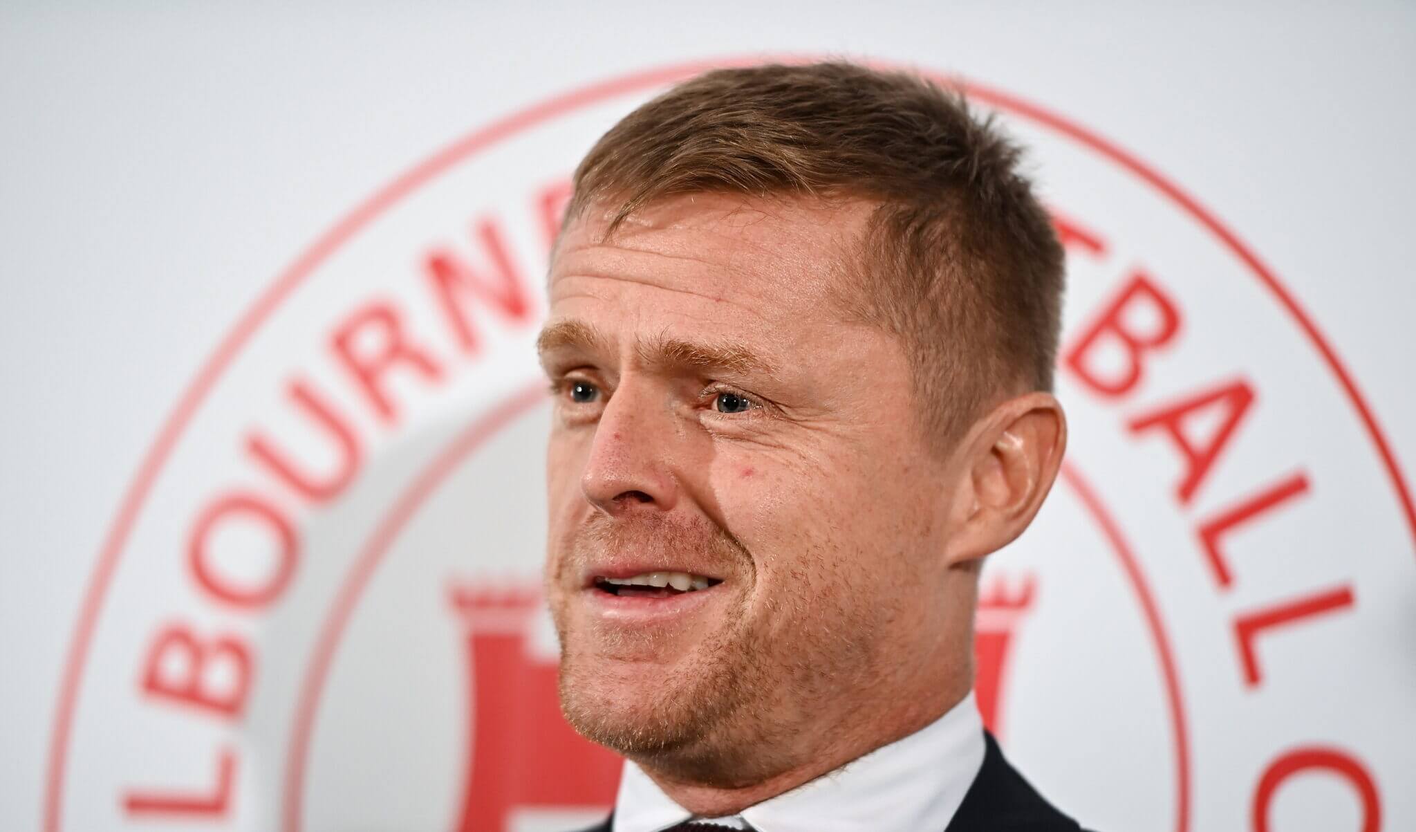Con đường làm HLV đầy gian nan của Damien Duff