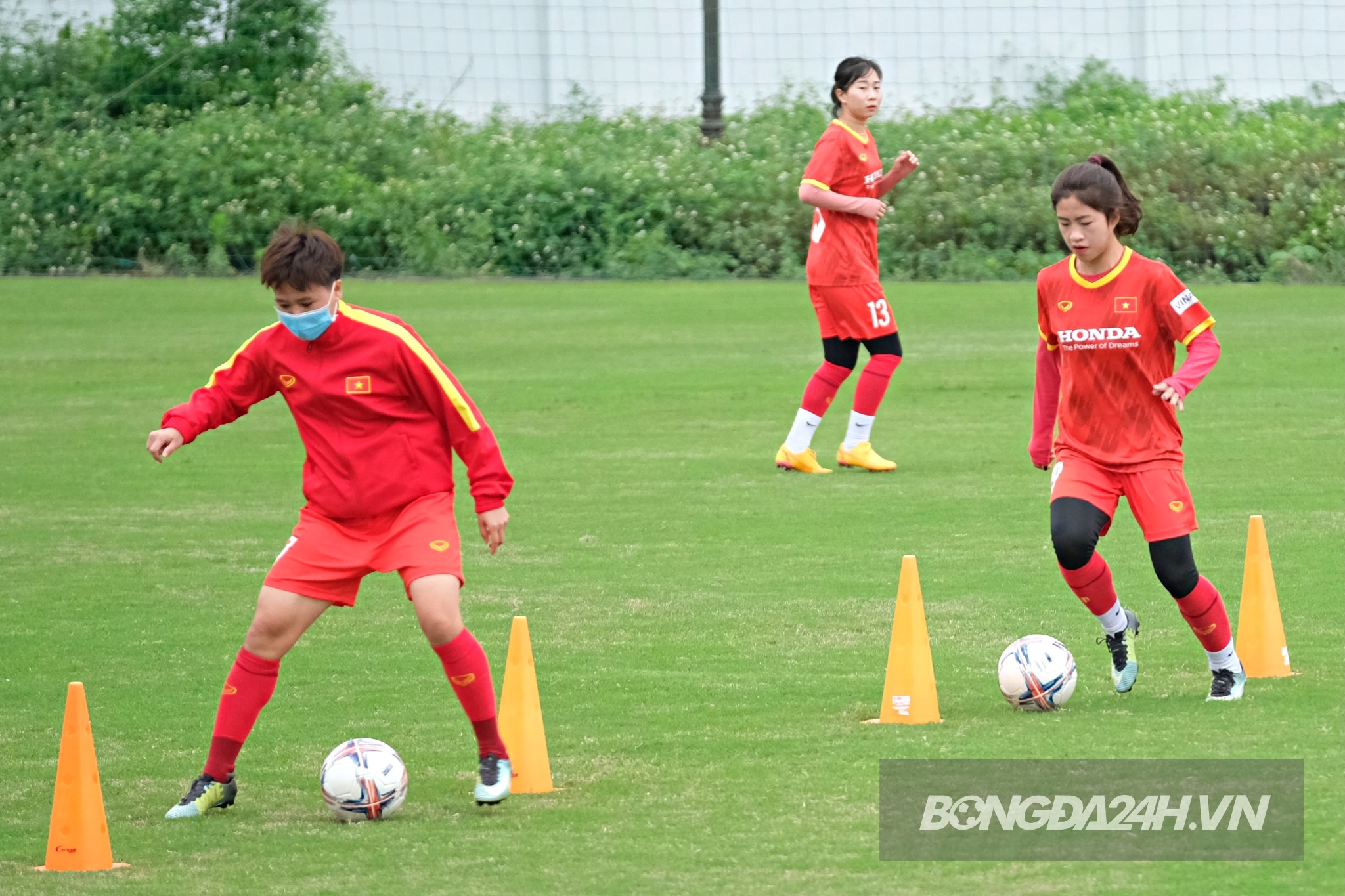 Thanh Nhã Tuyết Dung ĐT nữ Việt Nam tập trung 27/3