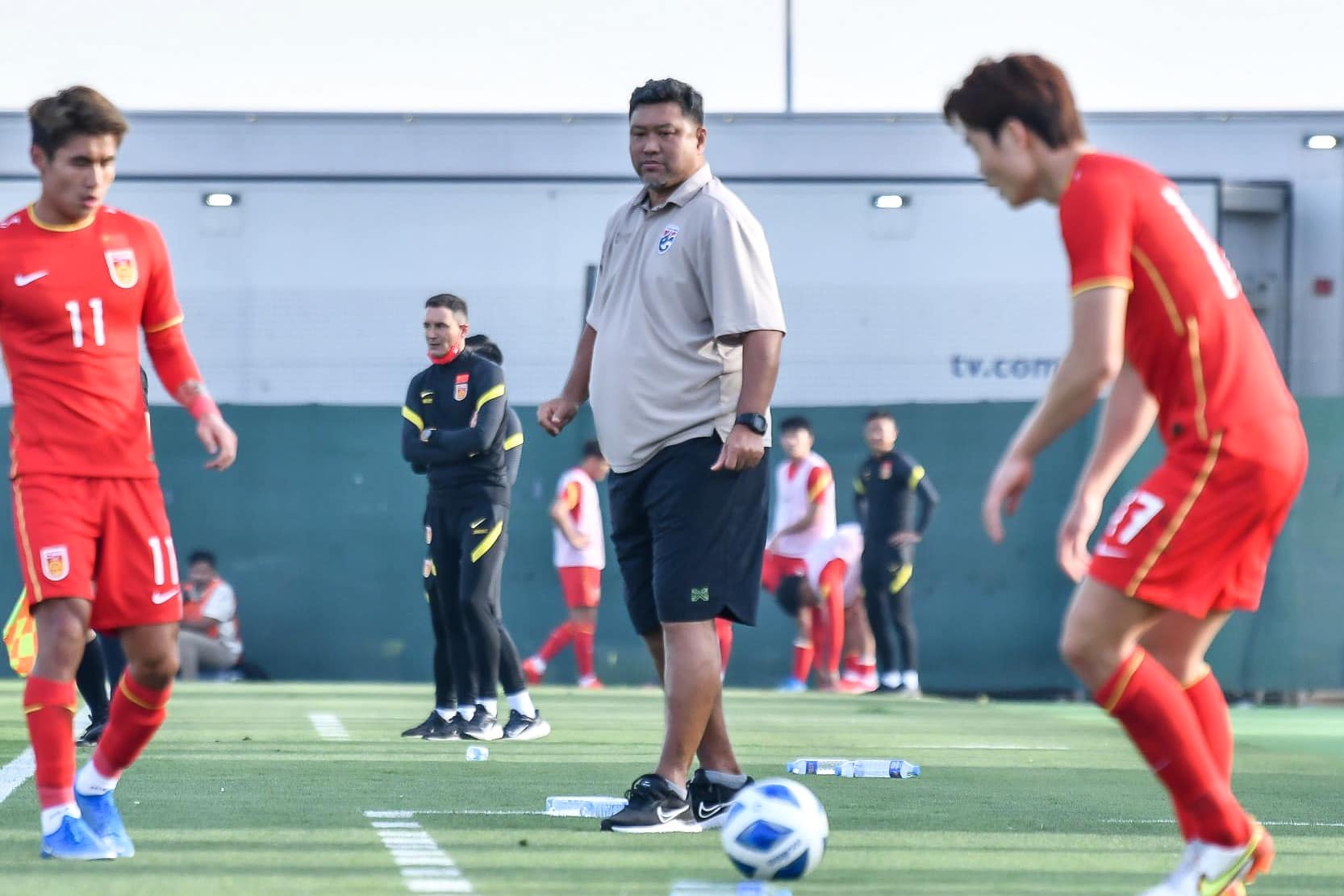 HLV Worrawoot Srimaka chỉ ra hạn chế của U23 Thái Lan HLV Worrawoot Srimaka chỉ ra hạn chế của U23 Thái Lan