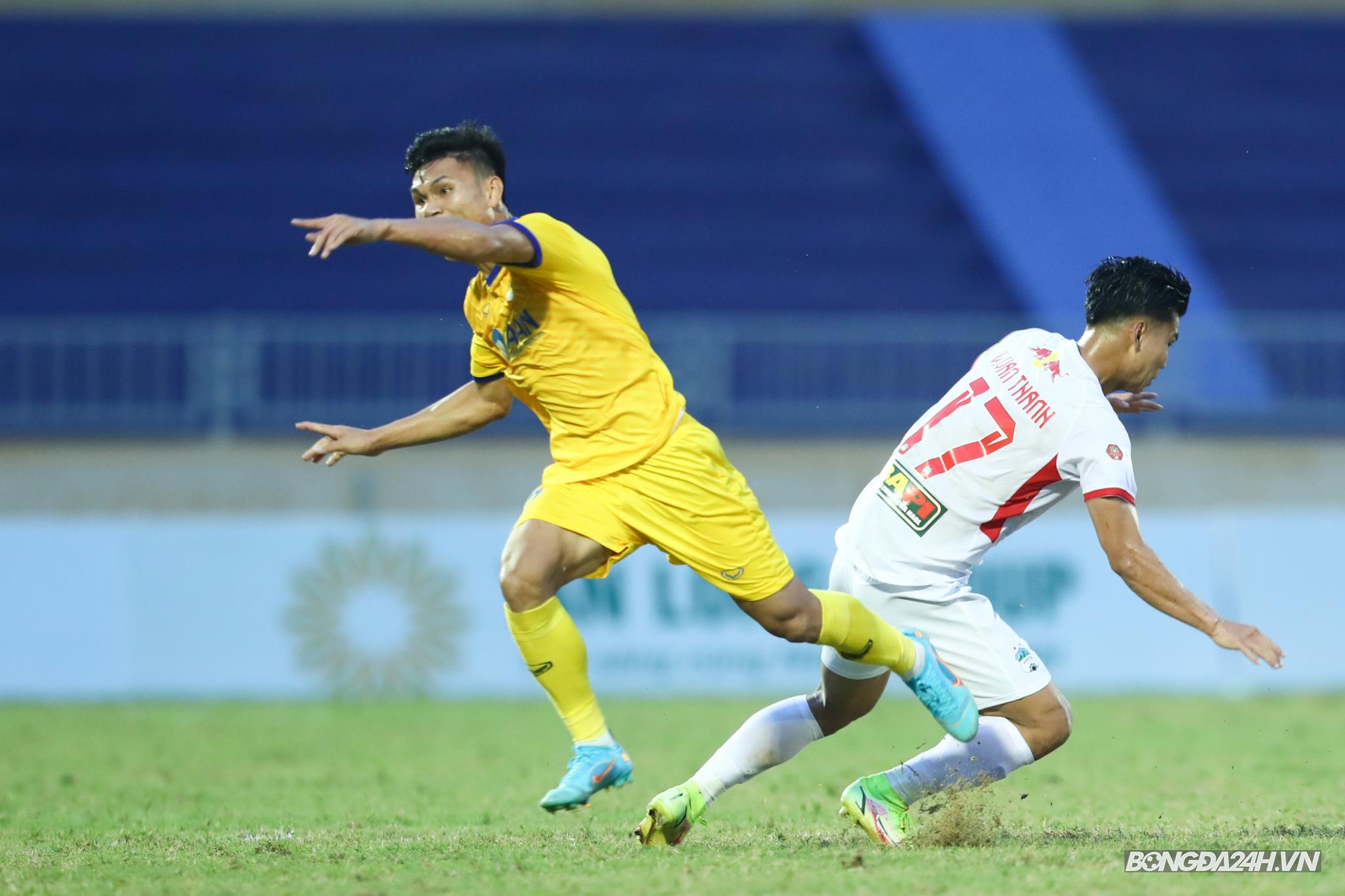 Xuân Mạnh Văn Thanh SLNA vs HAGL