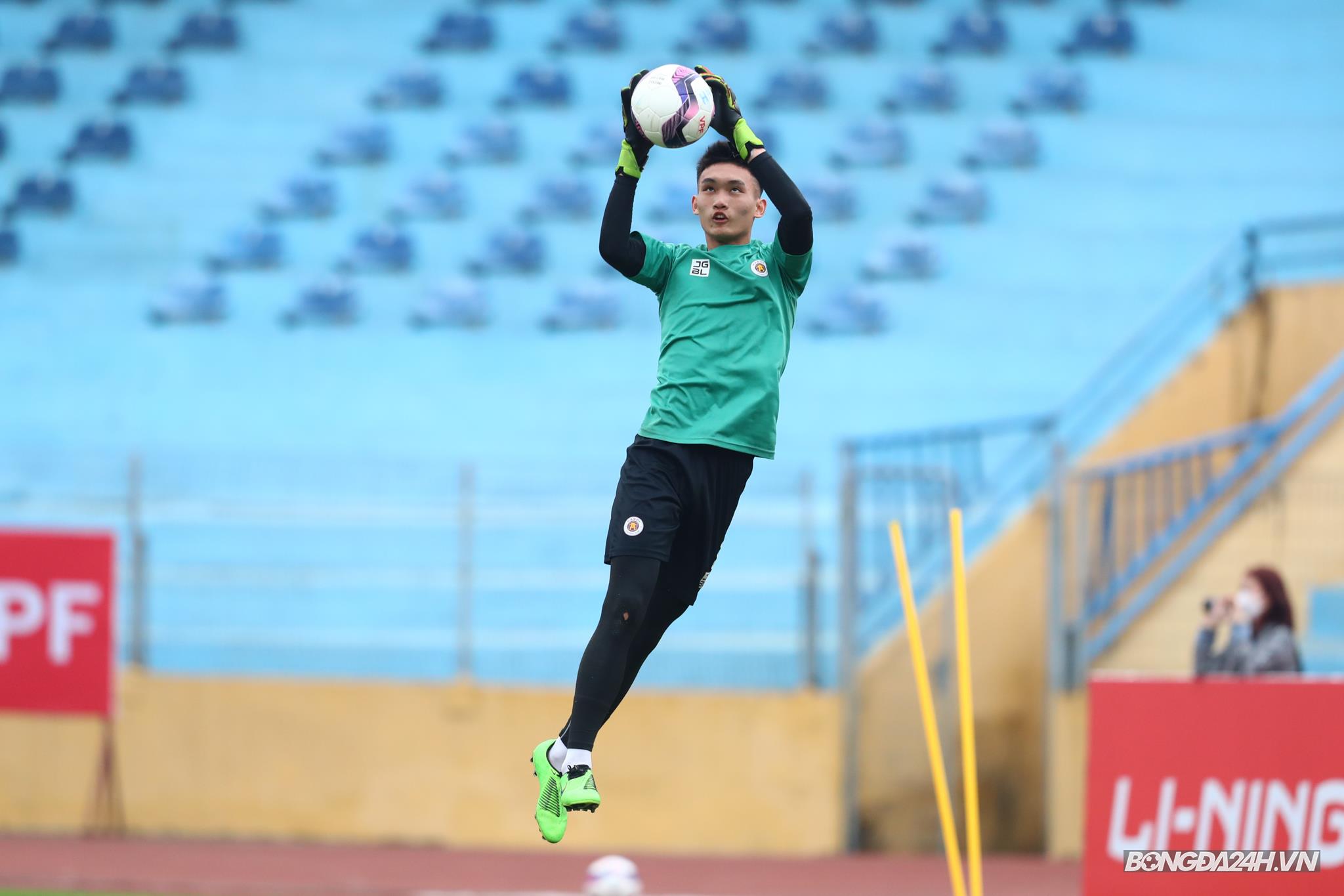 Thủ môn U17 Hà Nội FC