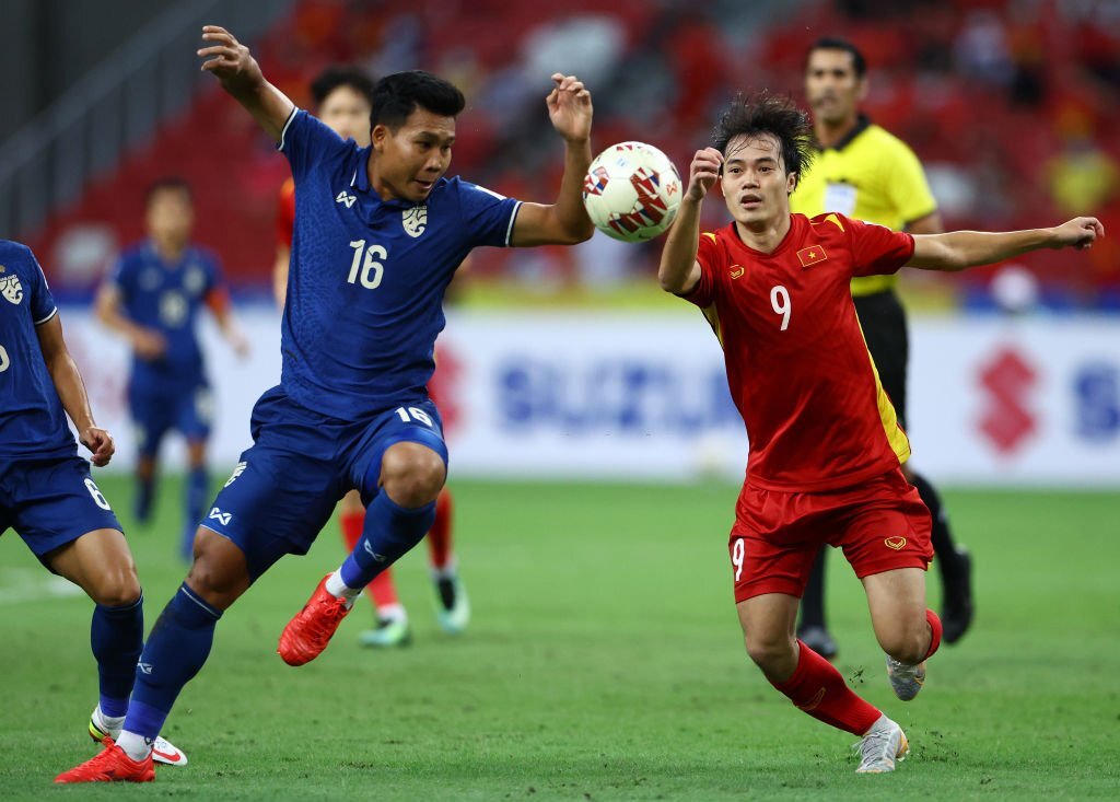 Phitiwat vs Văn Toàn Việt Nam vs Thái Lan