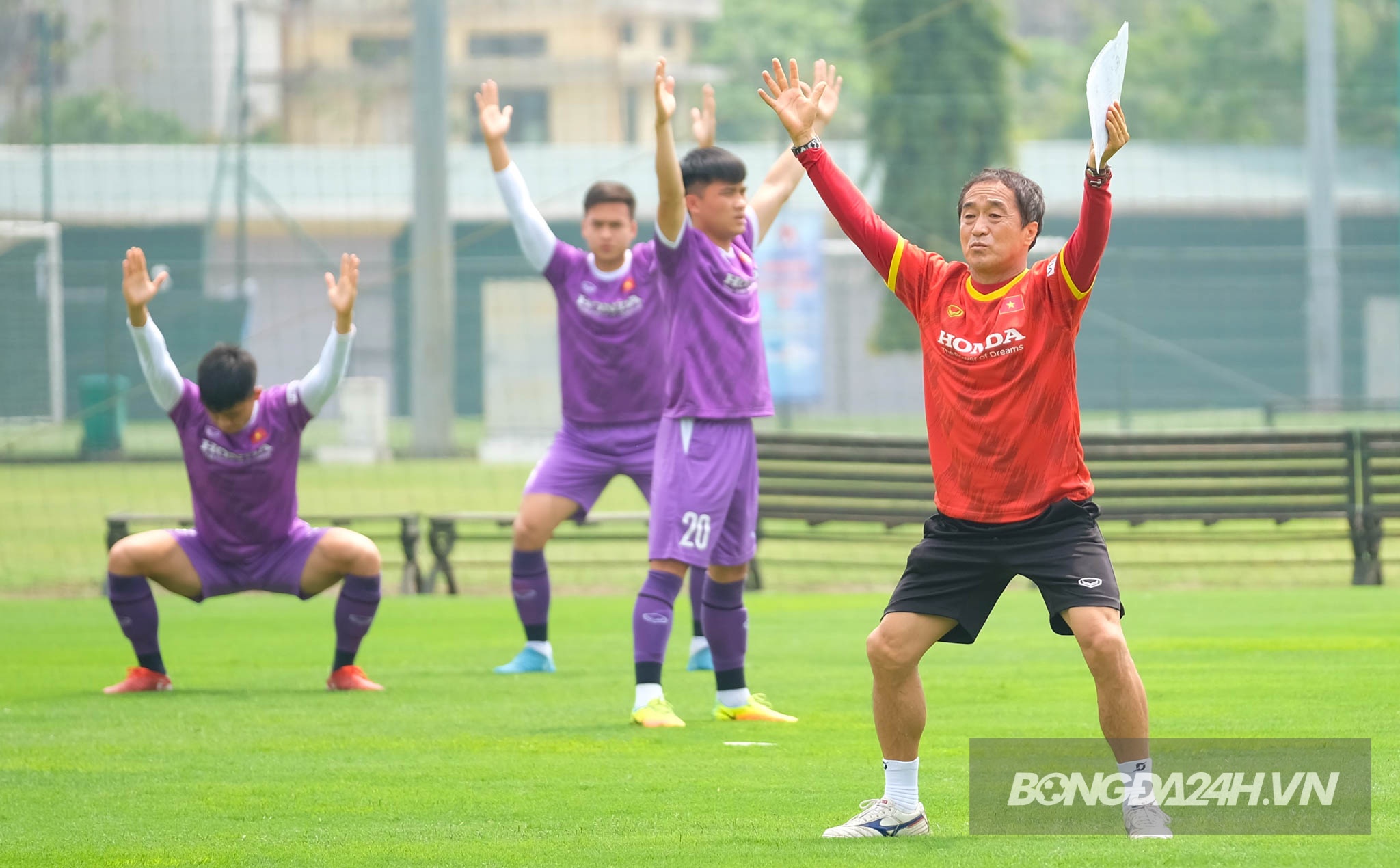 Lee Young Jin U23 Việt Nam ngày 13/4