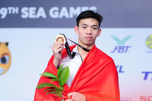 Lộ diện người cầm cờ cho Đoàn thể thao Việt Nam trong lễ khai mạc SEA Games 32 1 Lộ diện người cầm cờ cho Đoàn thể thao Việt Nam trong lễ khai mạc SEA Games 32 1