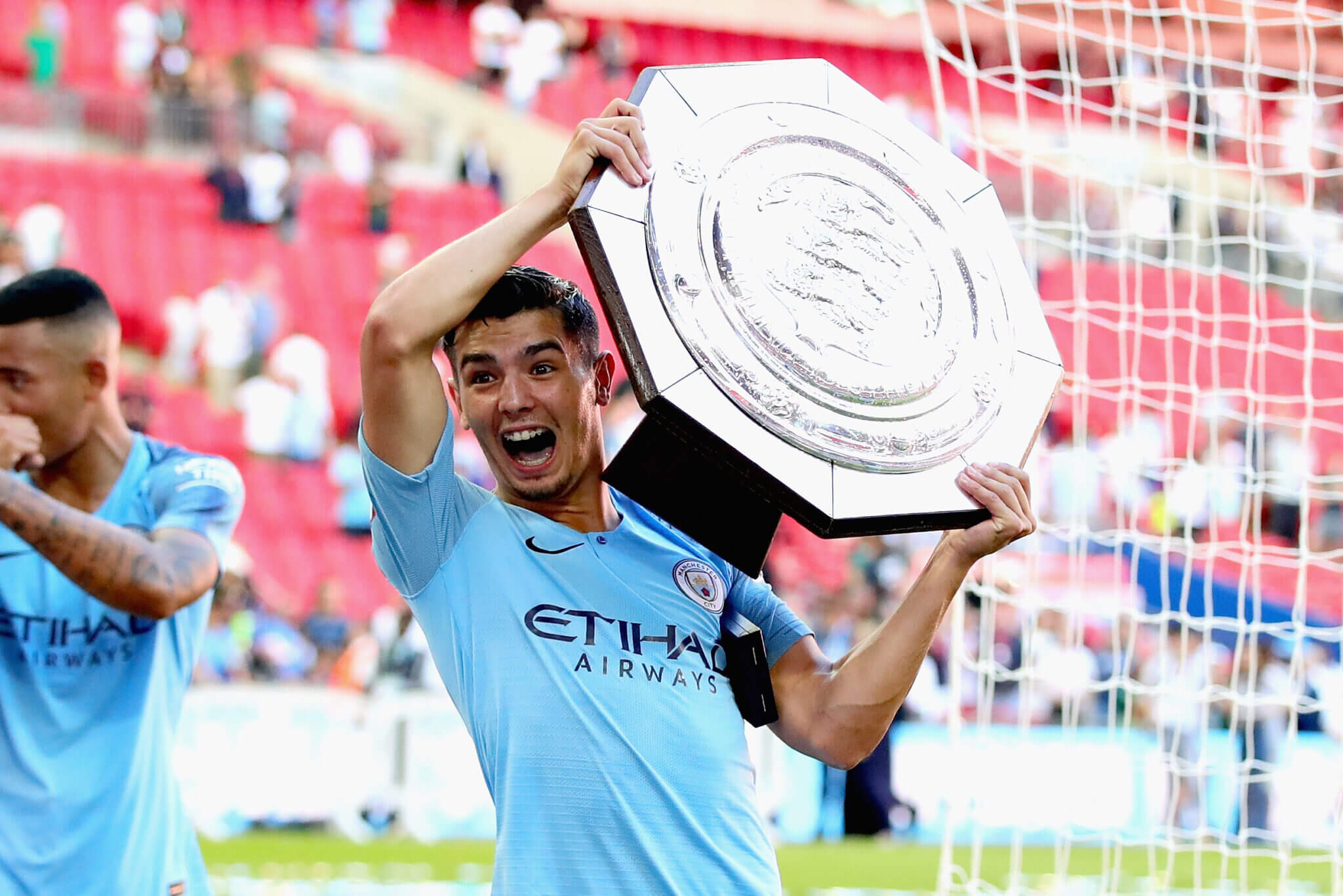 Chúng ta biết gì về cuộc chiến giữa Der Spiegel và Manchester City?