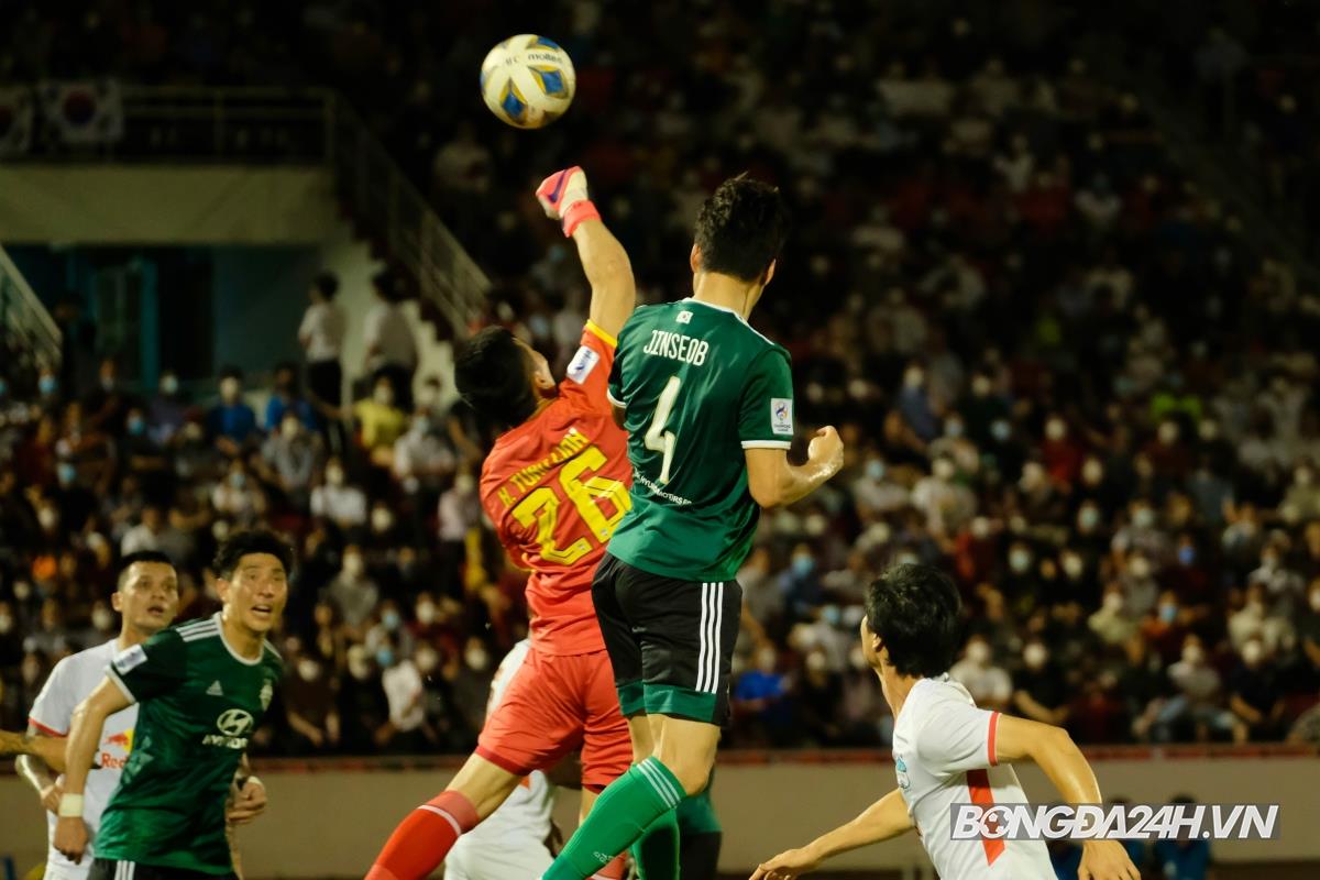 Huỳnh Tuấn Linh HAGL vs Jeonbuk 22/4