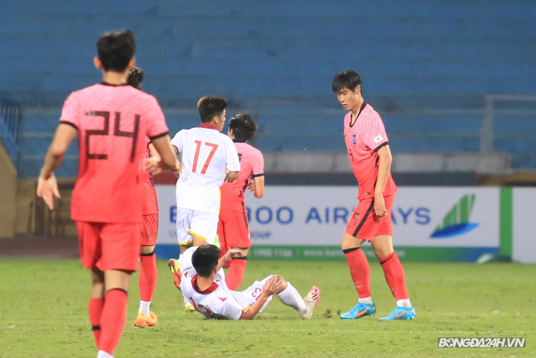 Vũ Tiến Long U23 Việt Nam Vũ Tiến Long U23 Việt Nam