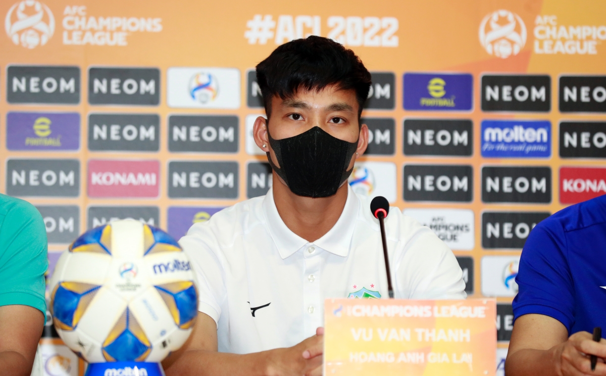 Văn Thanh Phong độ của tôi ở CLB khác ĐT quốc gia hình ảnh Văn Thanh Phong độ của tôi ở CLB khác ĐT quốc gia hình ảnh