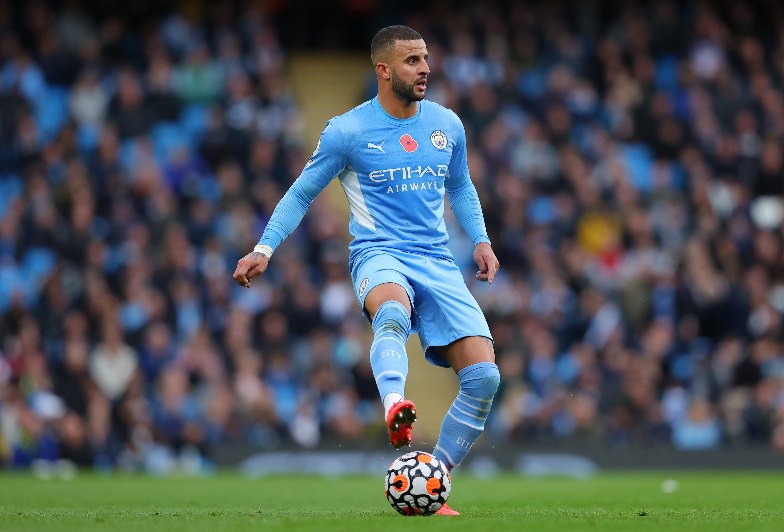 Kyle Walker có thể sẽ ra sân từ đầu để làm ổn định biên phải của Man City