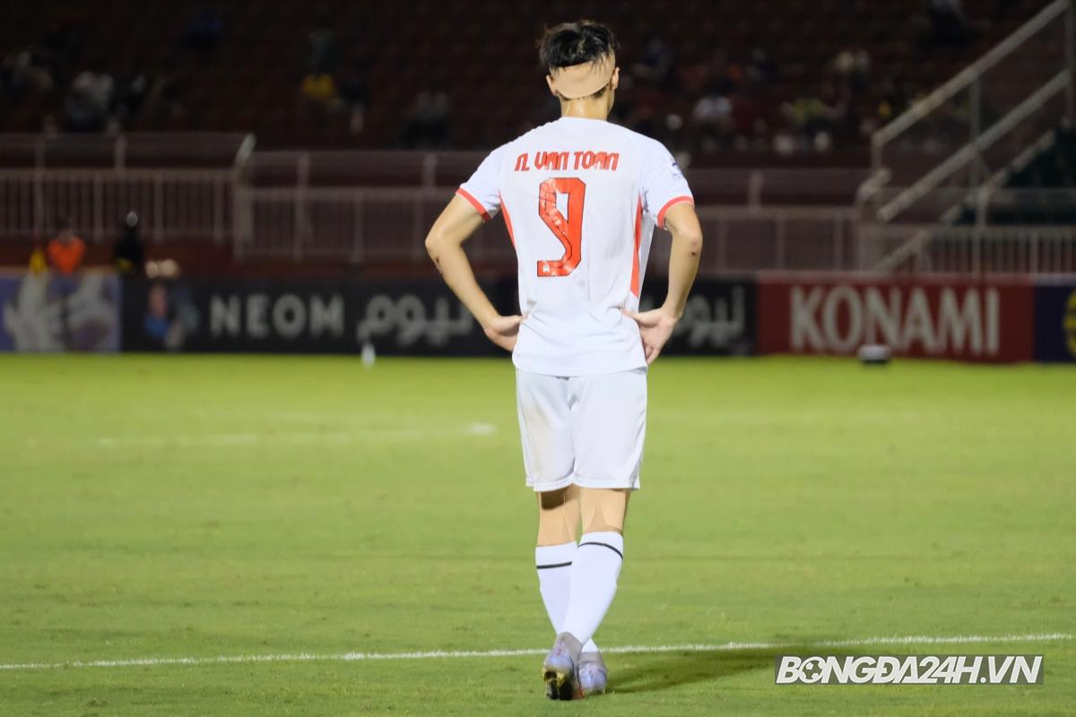 Văn Toàn vs Yokohama 28/4