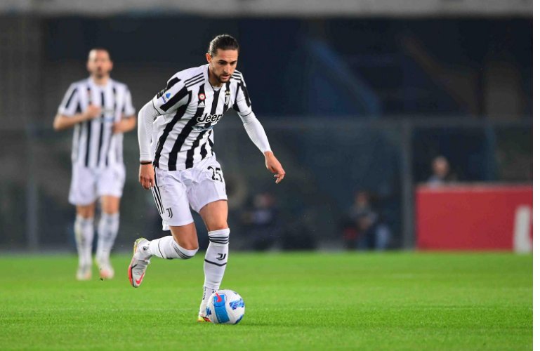 MU hẹn gặp trực tiếp mẹ Rabiot 1