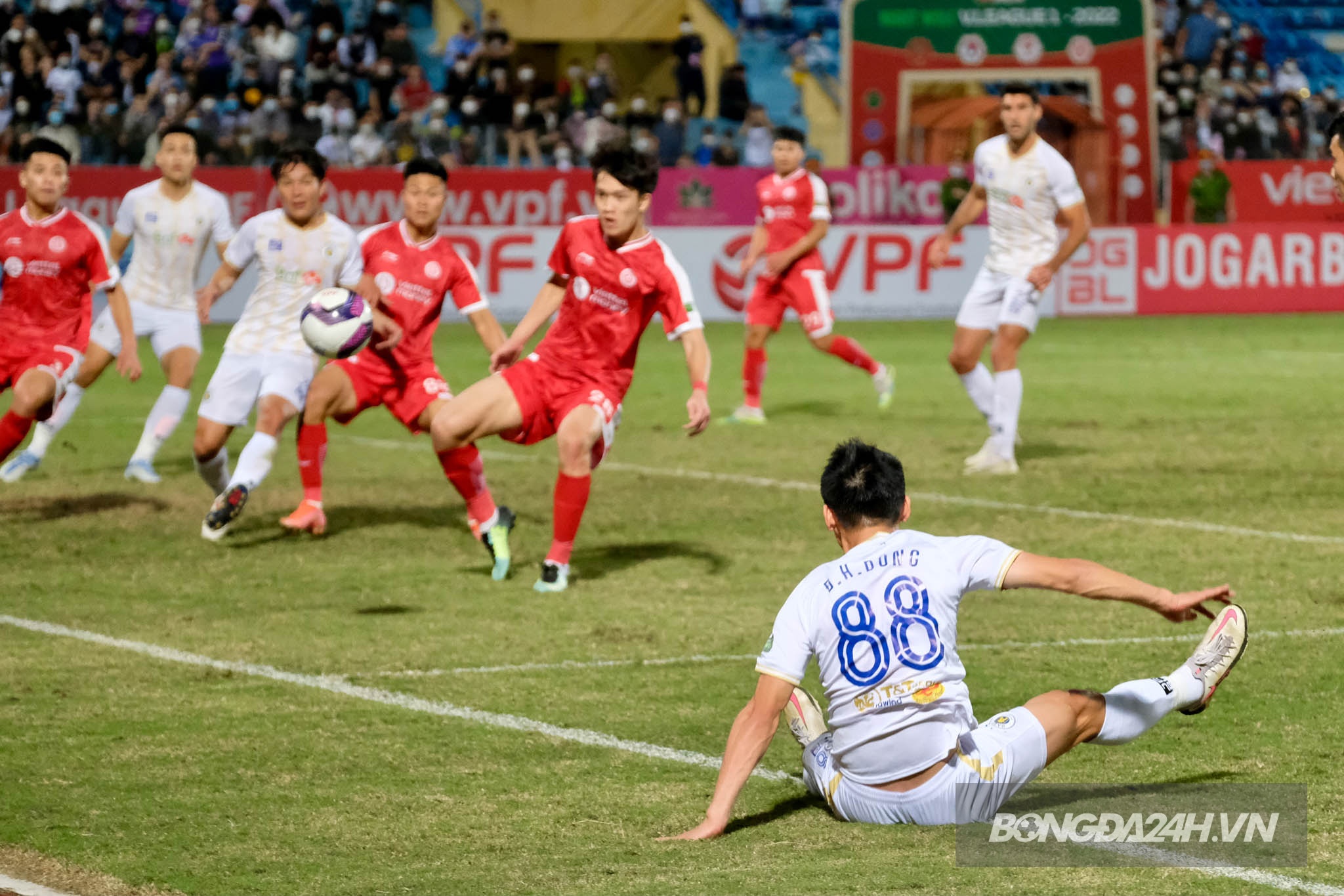Hùng Dũng Viettel vs Hà Nội 4/4