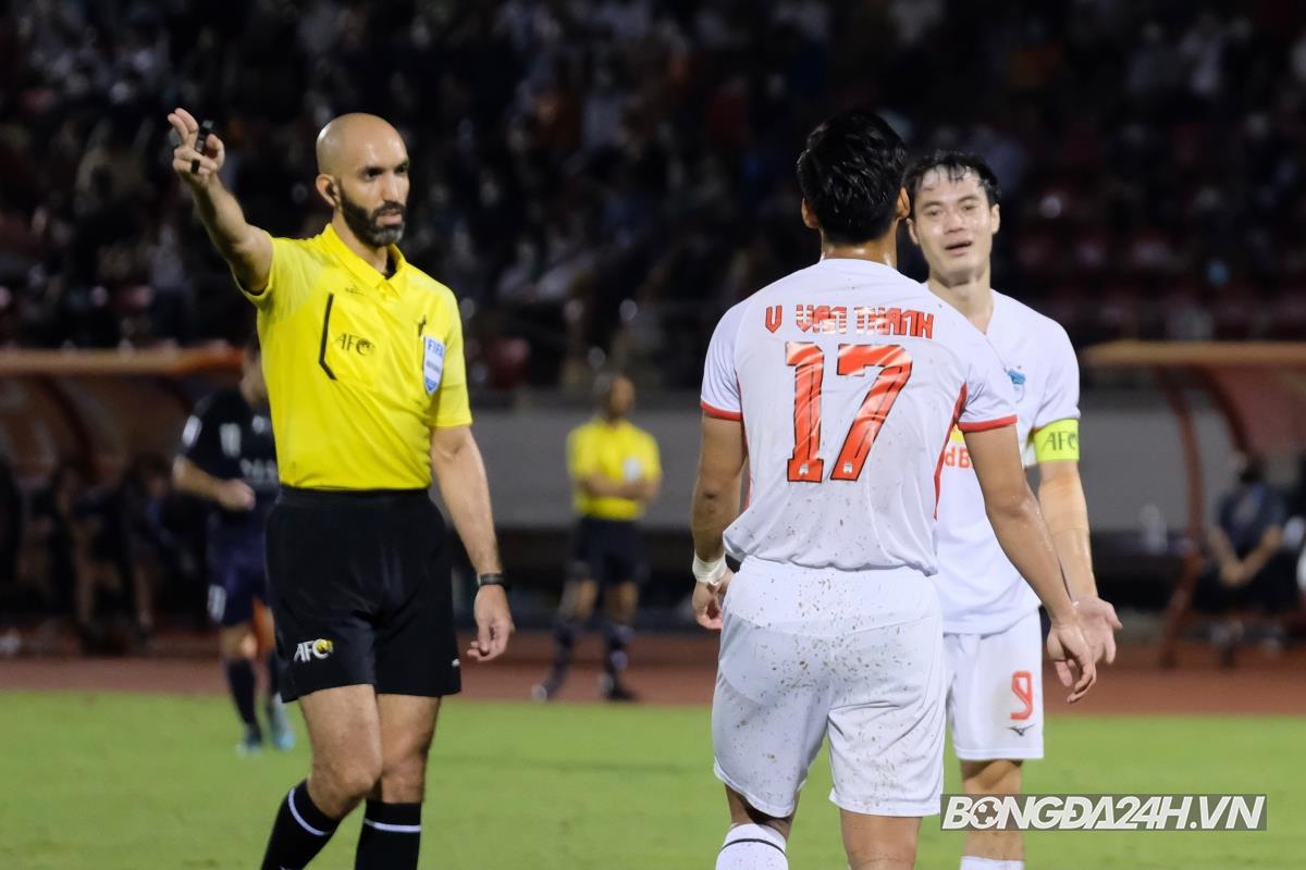 Văn Toàn vs Sydney 1/5