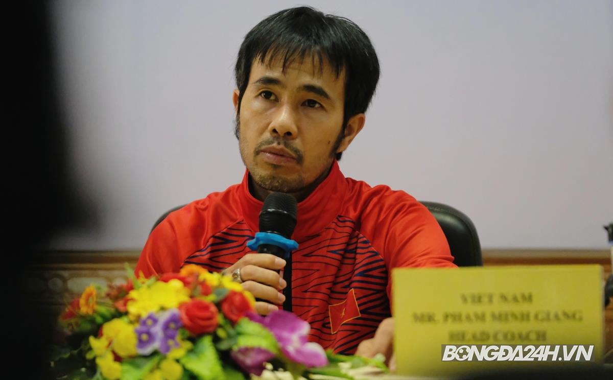HLV Phạm Minh Giang futsal Việt Nam 11/5 HLV Phạm Minh Giang futsal Việt Nam 11/5
