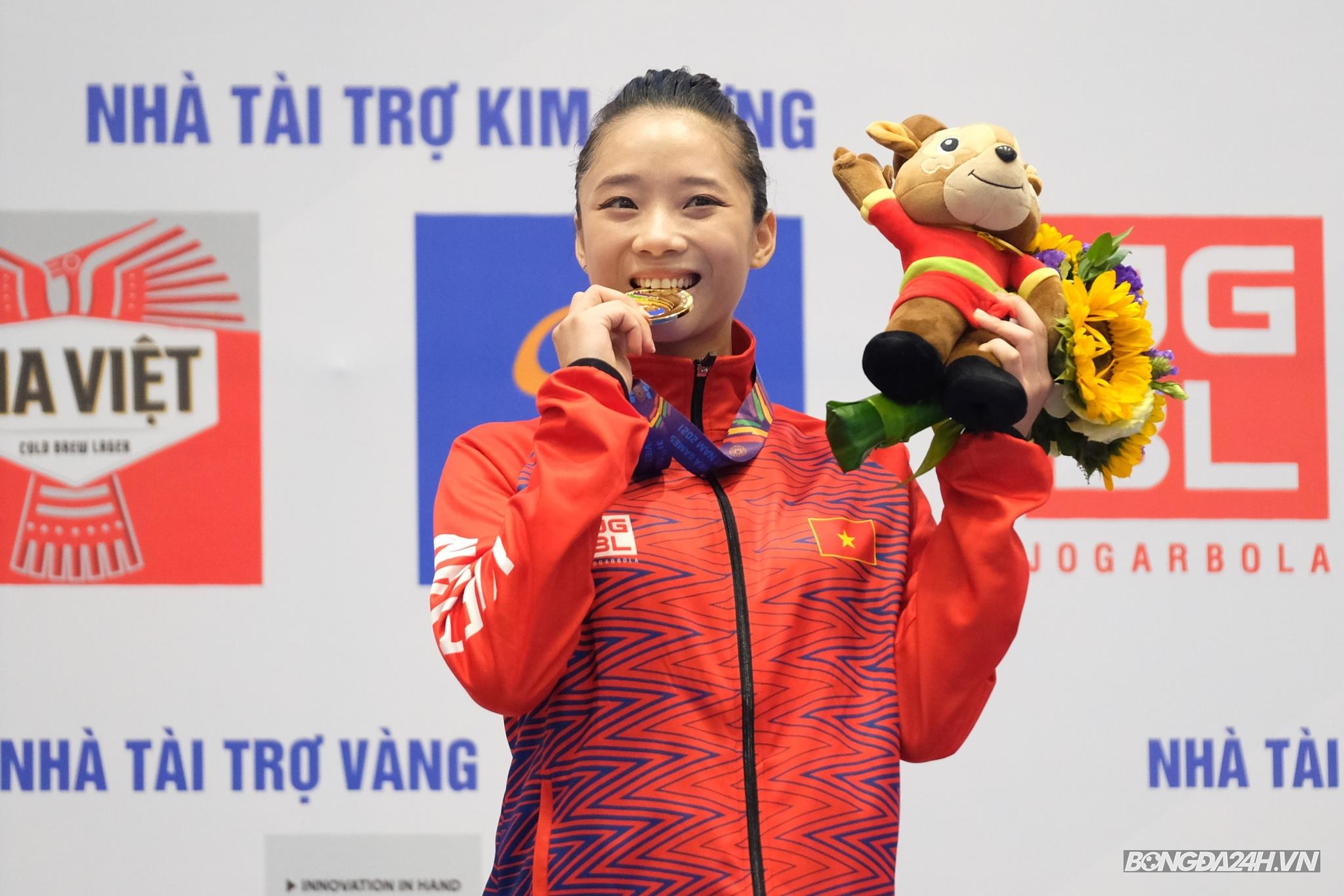 Dương Thuý Vi vô địch Kiếm thuật SEA Games 31 13/5
