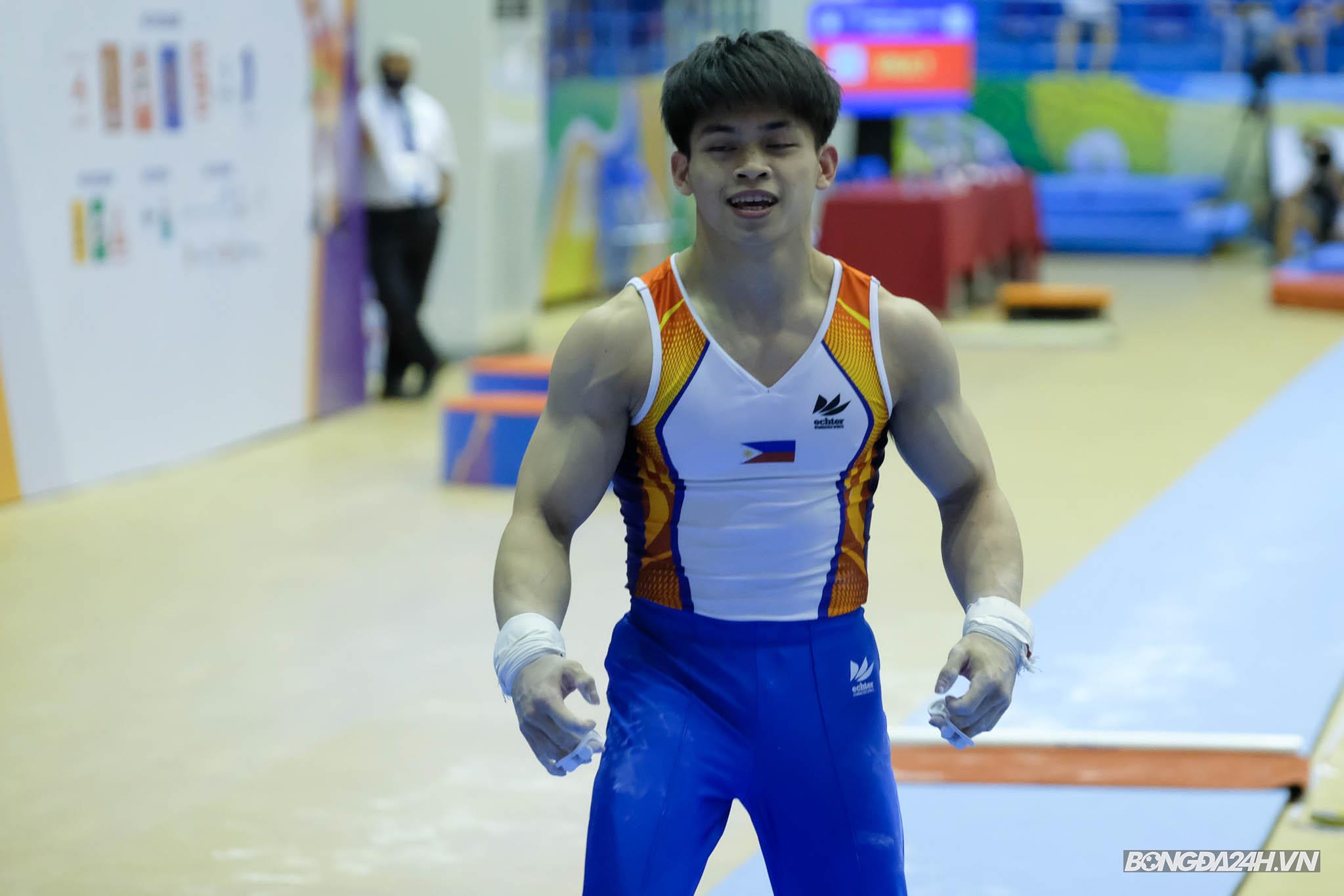Carlos Yulo đánh bại Thanh Tùng, Khánh Phong để vô địch vòng treo SEA Games 31 15/5