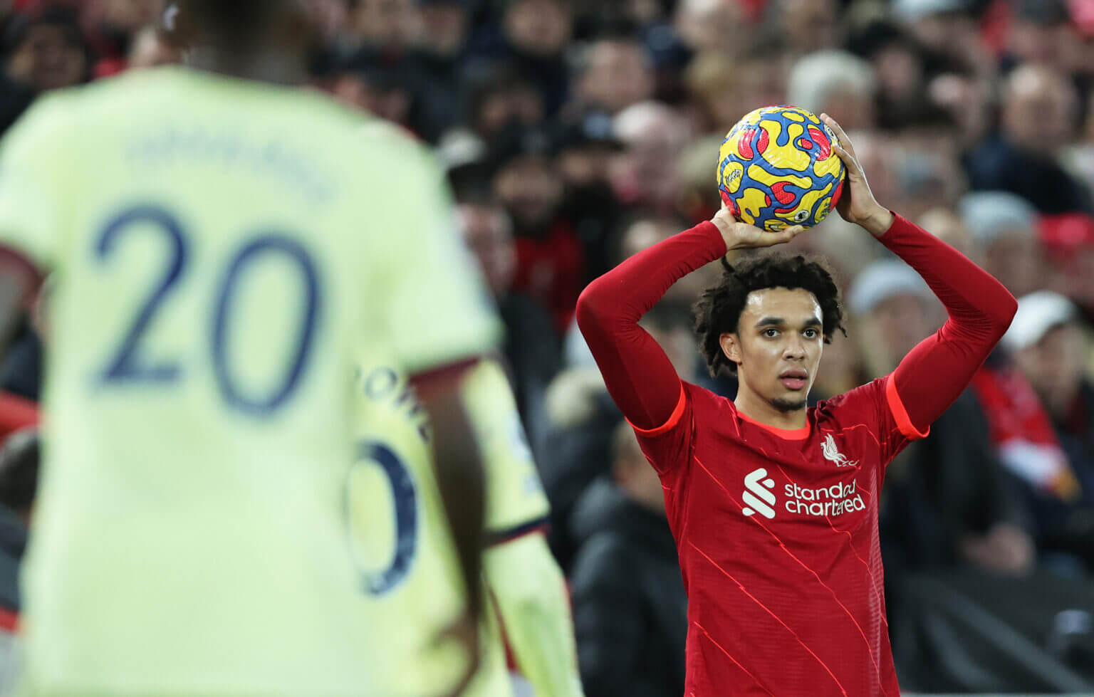 Tầm quan trọng của những cú ném biên thương hiệu Trent Alexander - Arnold