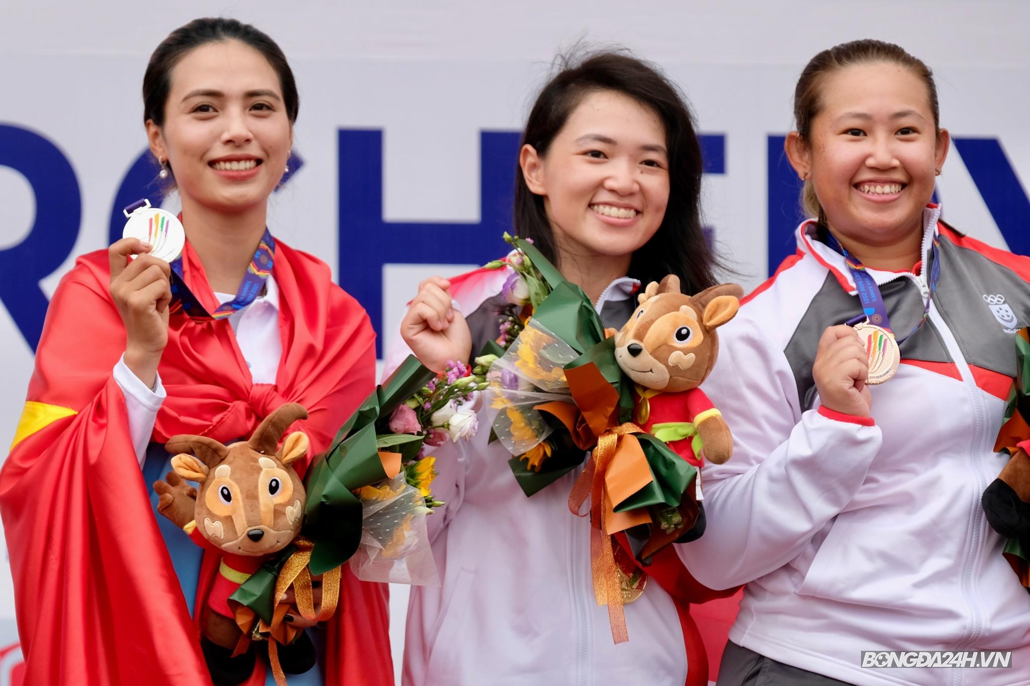 Lê Phương Thảo bắn cung HCB cung 3 dây cá nhân và đồng đội SEA Games 31