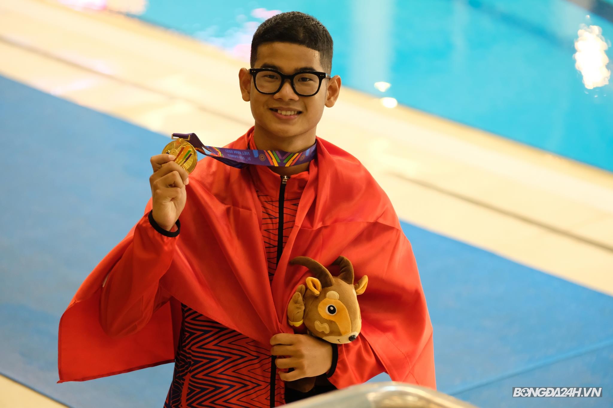 Kim Anh Kiệt 1.500m vòi hơi Chân vịt đơn nam