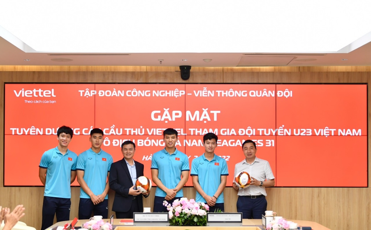 Nhâm Mạnh Dũng Thành công đã là chuyện của ngày hôm qua hình ảnh Nhâm Mạnh Dũng Thành công đã là chuyện của ngày hôm qua hình ảnh