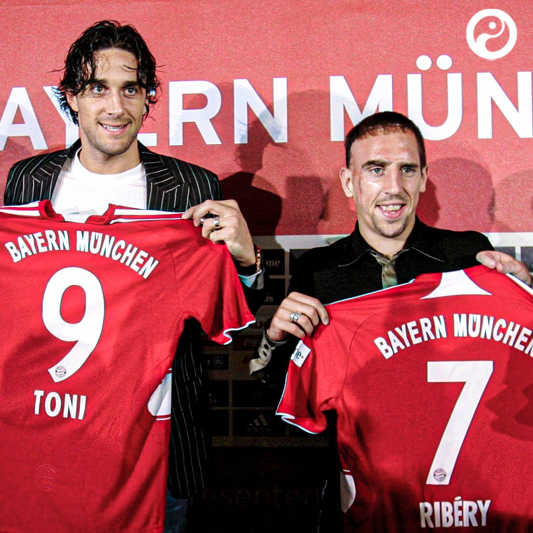 Luca Toni: Từng có một Lewandowski khác tại Munich