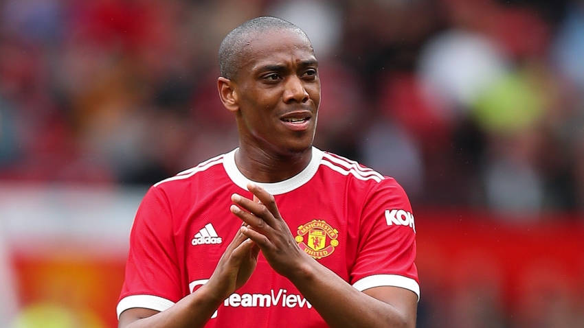 Tiền đồ của Anthony Martial: Đã tối càng thêm tối