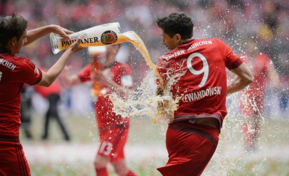 VIDEO Rượu bia có thực sự gây hại cho cầu thủ bóng đá hình ảnh