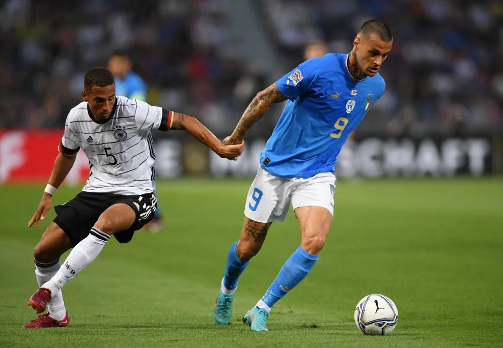 Gianluca Scamacca Người khổng lồ quyến rũ tại Sassuolo 1