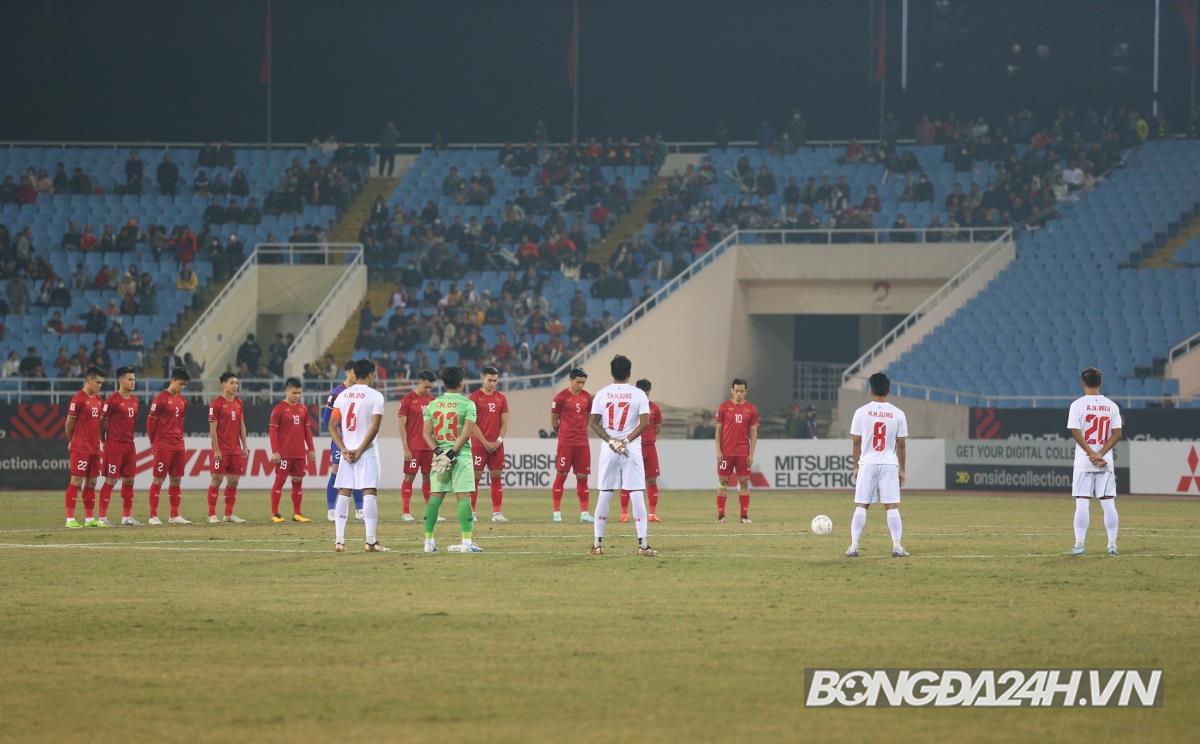 Sân Mỹ Đình tri ân huyền thoại Pele trước trận Việt Nam vs Myanmar 3/1 San My dinh tri an huyen thoai Pele truoc tran Viet Nam vs Myanmar 3/1