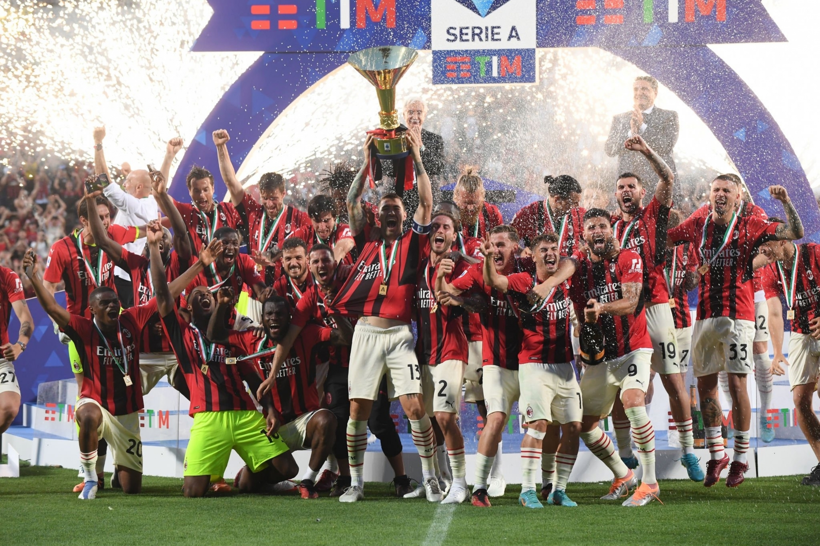 Fikayo Tomori Mối duyên Milan như thể một giấc mơ 6 Fikayo Tomori Mối duyên Milan như thể một giấc mơ 6