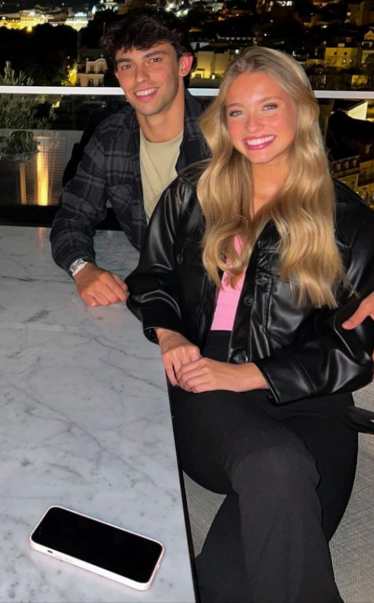 Chiêm ngưỡng nhan sắc bạn gái Joao Felix 7