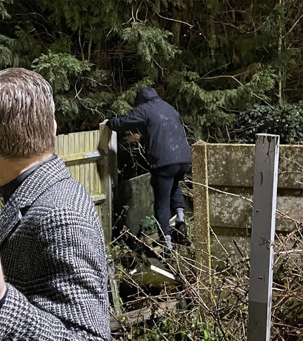 Không nhịn được cười với sự cố mà David Beckham gặp phải 2