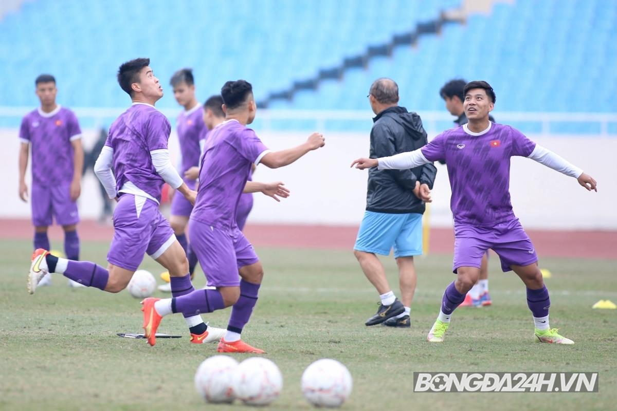 ĐT Việt Nam tập buổi cuối trước trận chung kết lượt đi 7