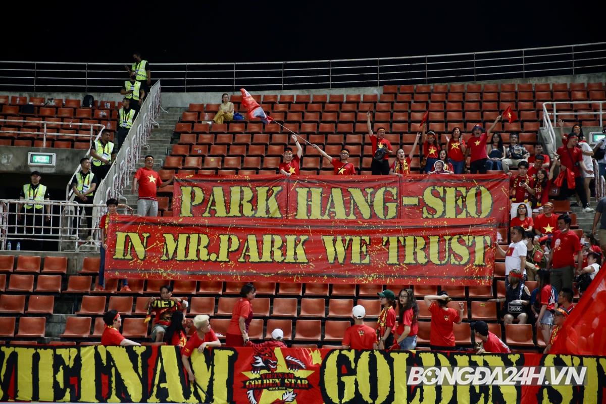 Biểu cảm của HLV Park Hang Seo trong trận đấu cuối cùng 3 Biểu cảm của HLV Park Hang Seo trong trận đấu cuối cùng 3