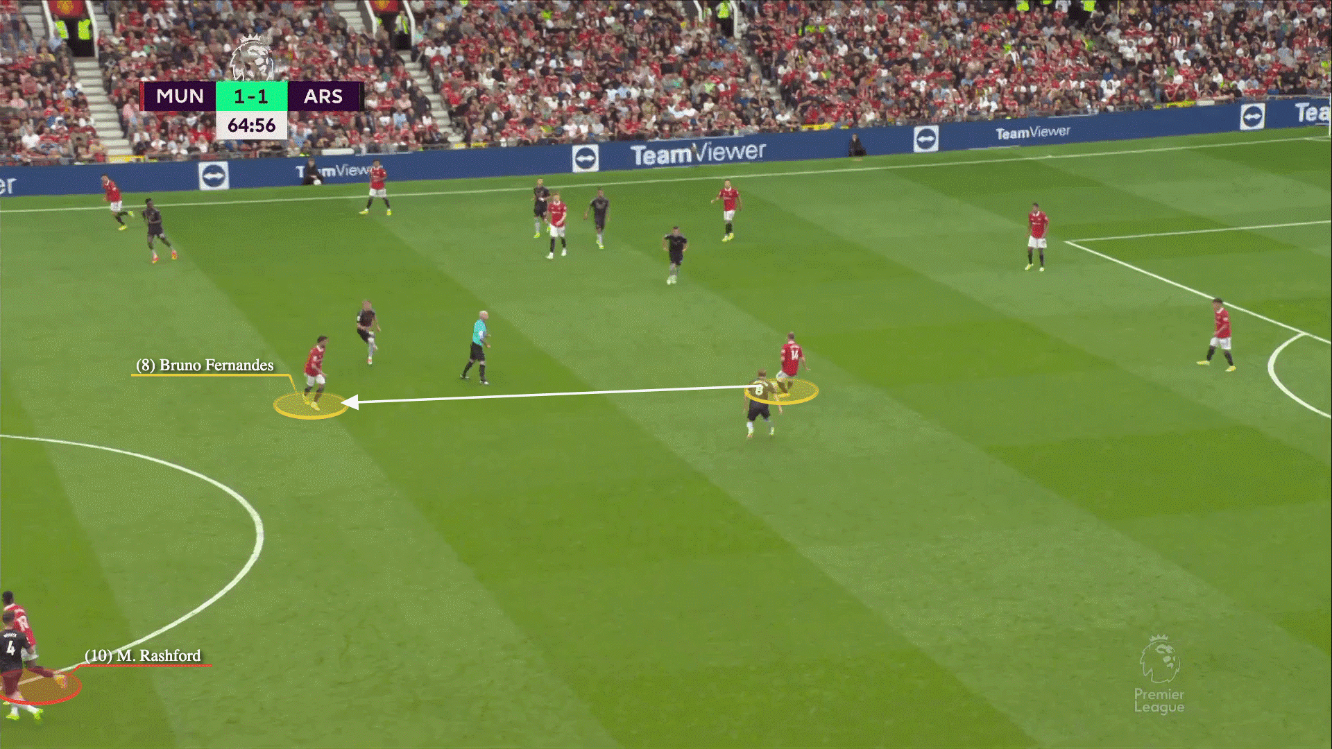 Bruno Fernandes Kẻ cắp không gian của Man United 16