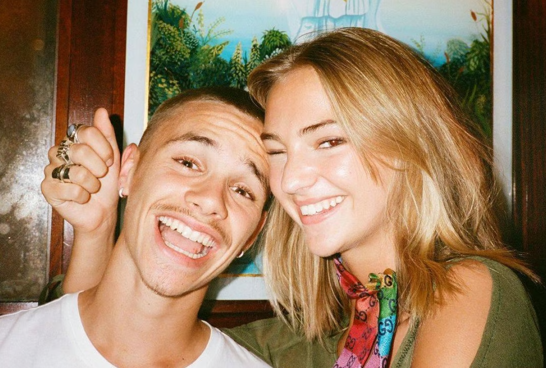 Nhan sắc bạn gái xinh đẹp, nóng bỏng của cậu hai nhà David Beckham 4