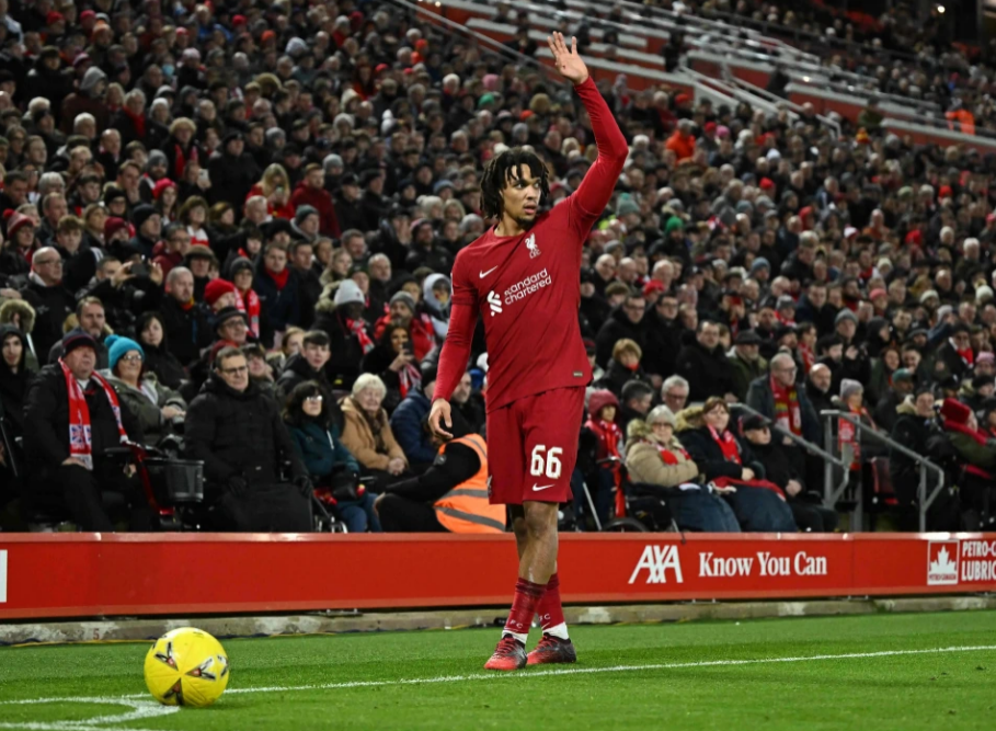 Sóng gió hậu trường Liverpool The Reds sa sút trầm trọng là do đâu 4 Sóng gió hậu trường Liverpool The Reds sa sút trầm trọng là do đâu 4