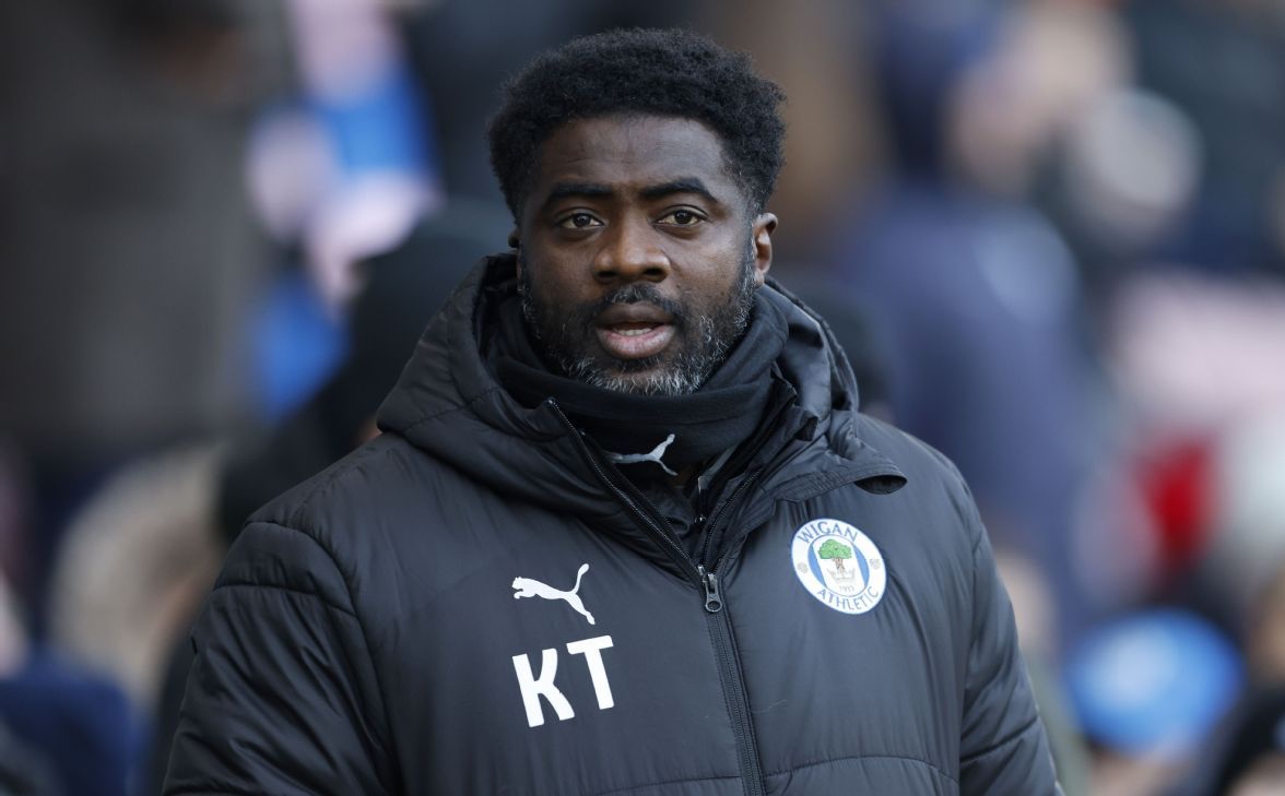 Kolo Toure bị Wigan sa thải Kolo Toure bi Wigan sa thai