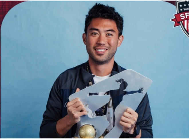 Lee Nguyễn Lee Nguyen