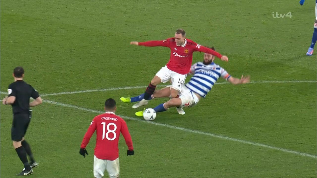 Eriksen nghỉ thi đấu đến cuối mùa 1