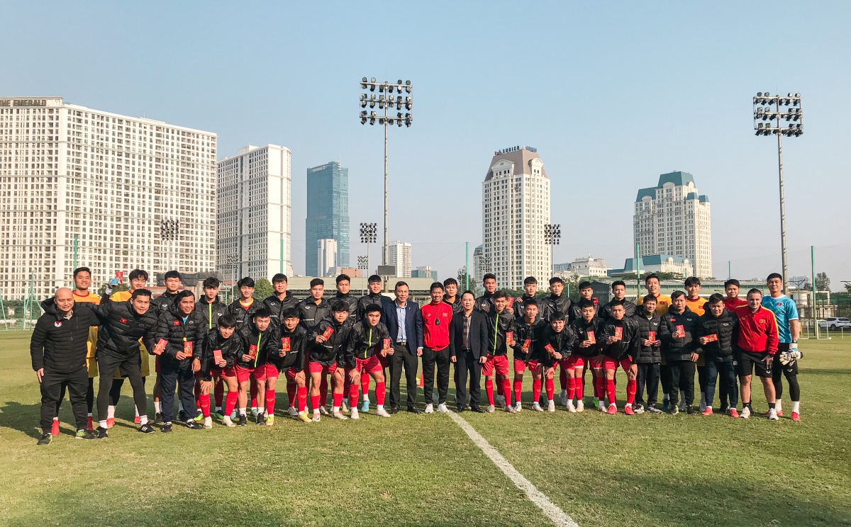 ĐT U20 Việt Nam hội quân đầu xuân dT U20 Viet Nam hoi quan dau xuan