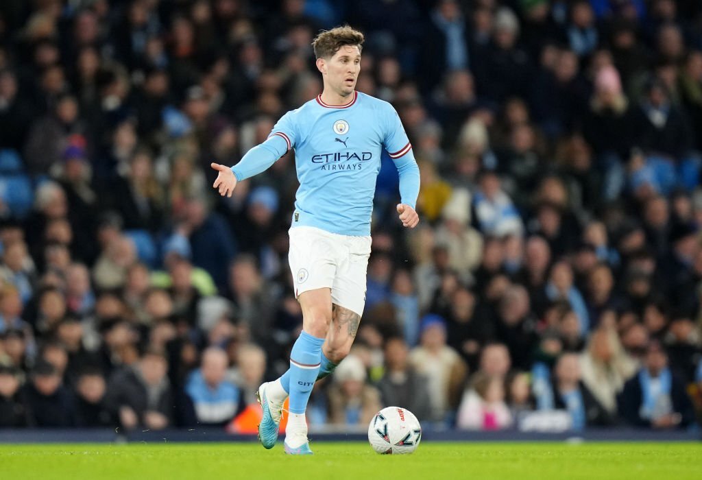 John Stones Đi bóng như Messi, nhãn quan 360 độ và sự tận tâm dành cho phòng ngự 2