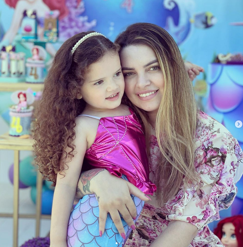 Nhan sắc cô vợ xinh đẹp của thủ môn Ederson 2