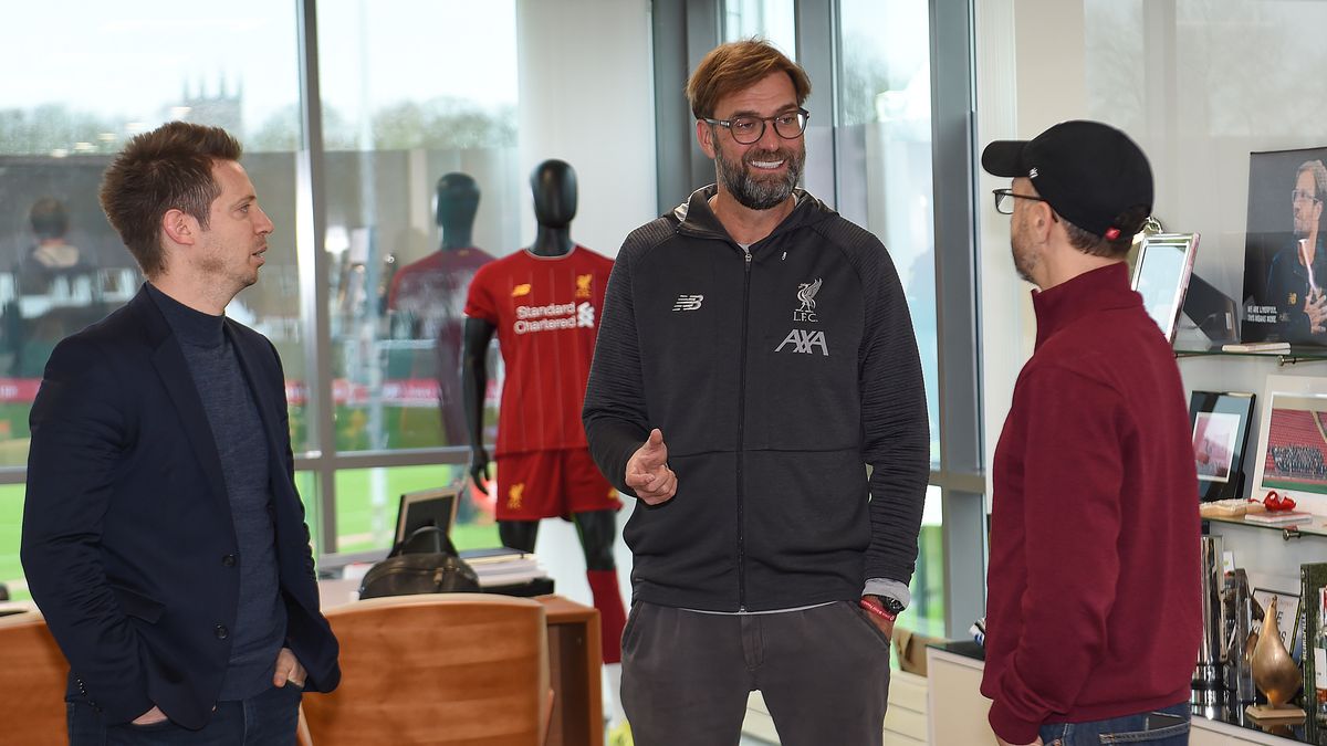 Sóng gió hậu trường Liverpool The Reds sa sút trầm trọng là do đâu 2 Sóng gió hậu trường Liverpool The Reds sa sút trầm trọng là do đâu 2