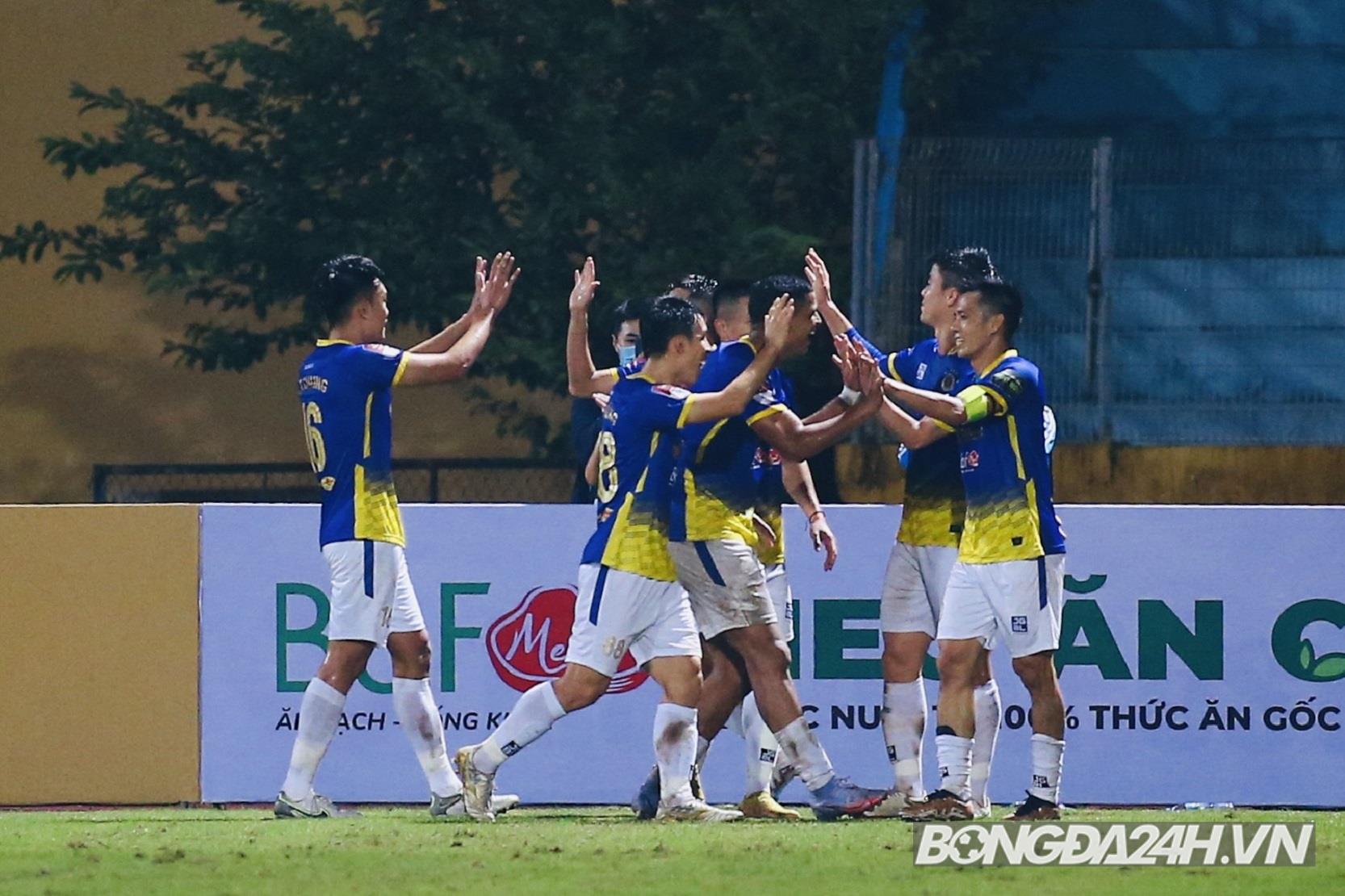 Điểm nhấn trận Hà Nội 2-0 CAHN Bản lĩnh nhà vua lên tiếng 1 Điểm nhấn trận Hà Nội 2-0 CAHN Bản lĩnh nhà vua lên tiếng 1
