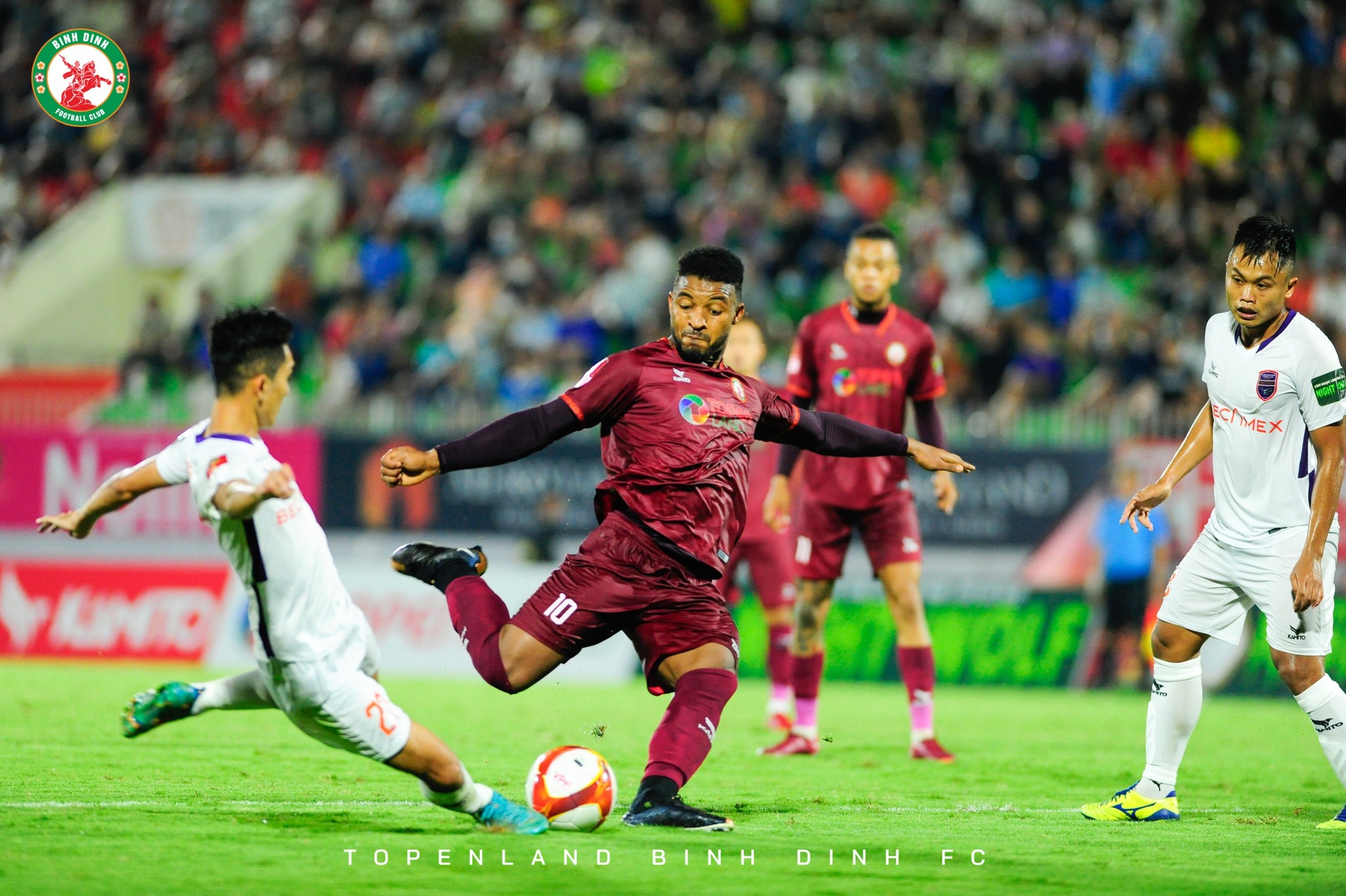 Điểm nhấn vòng 3 V-League 2023 Hà Nội phô diễn sức mạnh, CAHN bộc lộ hạn chế 3