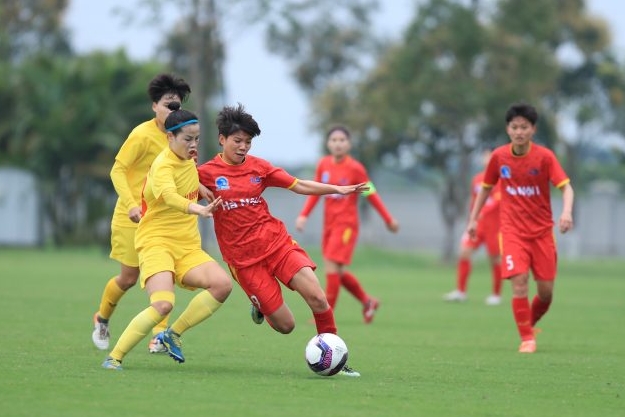 Giai bong da nu Cup QG 2023